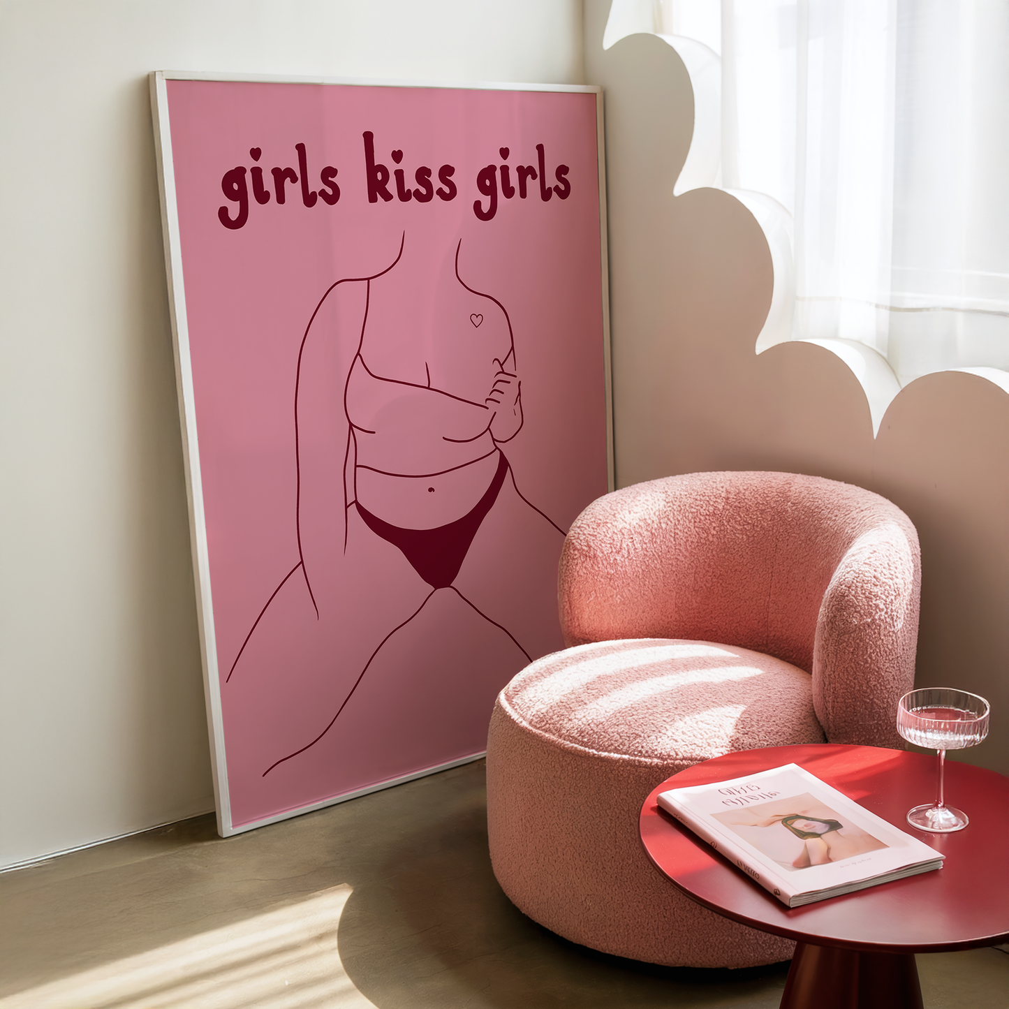 Girls Kiss Girls